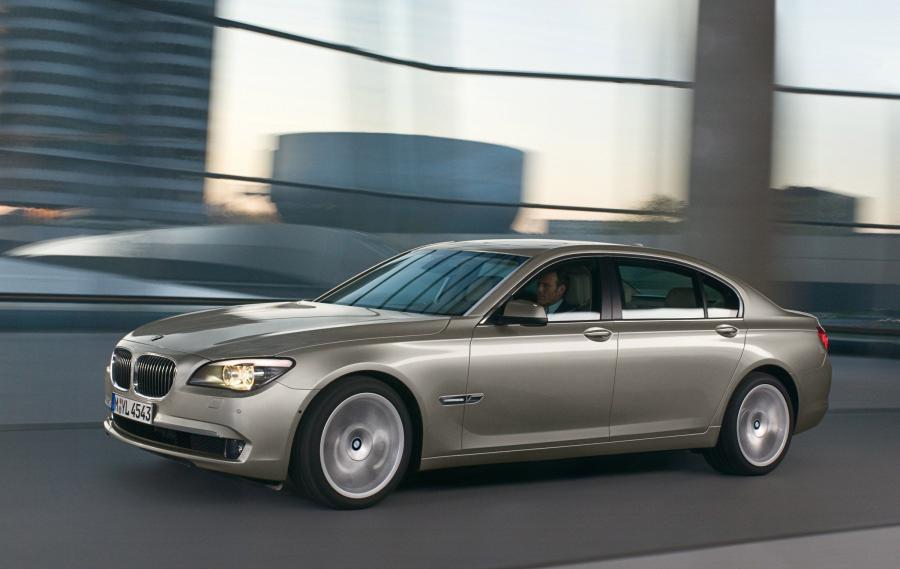  BMW 7-Series 2009 года  (фото 135 из 167)
